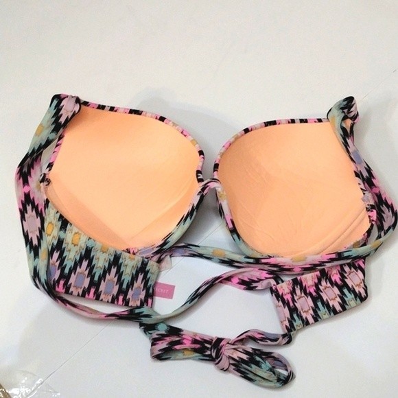 Victoria’s Secret Colorful Geometric Bikini Top Halter Padded Bra Bikini Top 34C - Picture 2 of 5